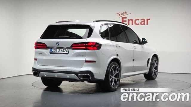 BMW X5 xDrive 40i M Sport - photo 2