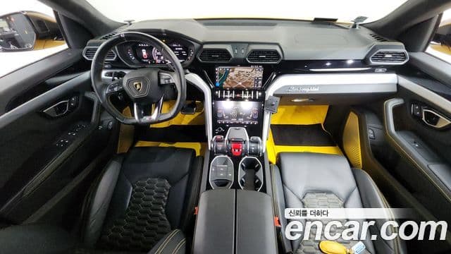 Lamborghini Urus 4.0 V8 - миниатюра 7