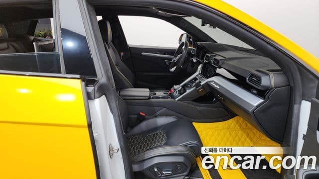 Lamborghini Urus 4.0 V8 - миниатюра 15