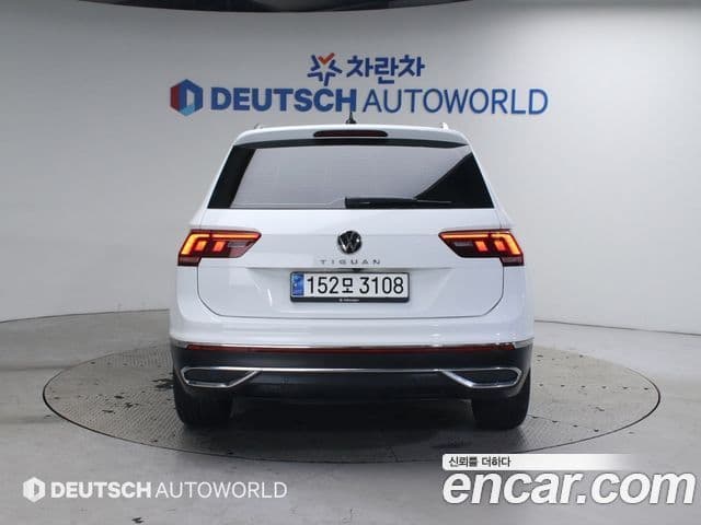 Volkswagen Tiguan 2.0 TDI Premium - photo 4