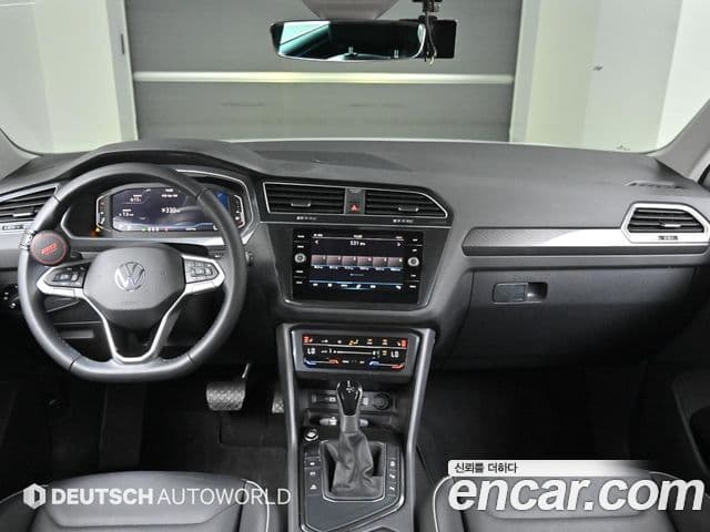 Volkswagen Tiguan 2.0 TDI Premium - миниатюра 7