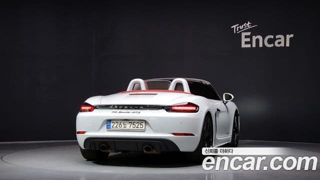 Porsche 718 4.0 GTS - photo 4